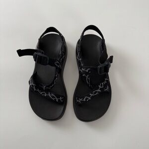 Chaco sandals women’s 6